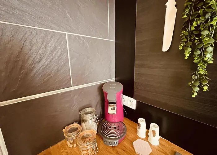 Escalier D'or Conciergeriedamecarcas Apartment